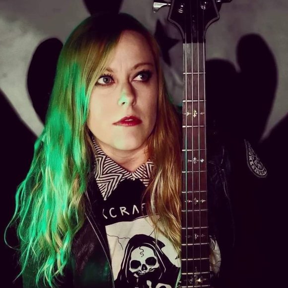 Meet your Posher, Mindy at RockawayChic! - Picture 1 of 1